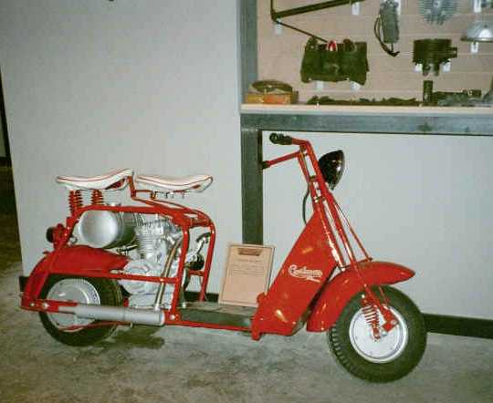 1952 Cushman 711 Highlander