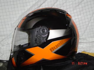 Uly XL helmet